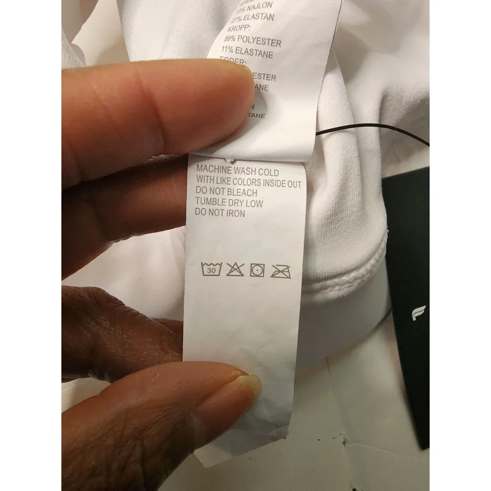 Fabletics Oasis Twist Front Medium Impact Sports Bra Womens 3X White